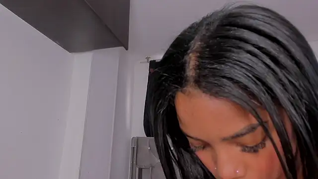 Snapshot of game_with_lesbians_ chatting on December 28, 10:23 pm game with lesbians online show from December 28, 10:23 pm