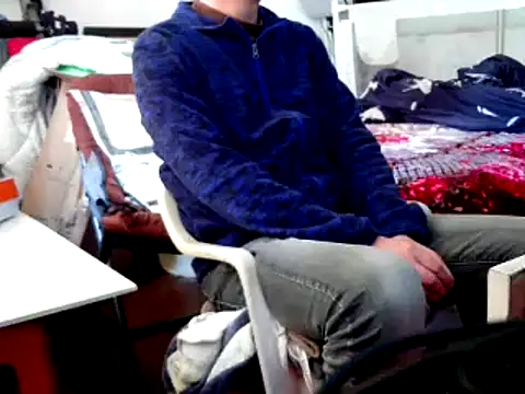 hotkaier online show from March 25, 1:44 am