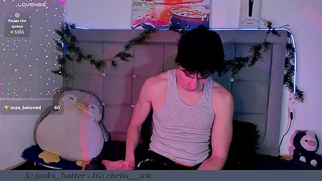 Snapshot of jacks_hotter chatting on June 20, 4:26 am jacks hotter online show from June 20, 4:26 am
