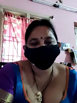 lalitha225 online show from December 6, 10:49 am