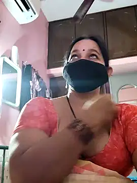 lalitha225 online show from December 11, 9:09 am