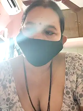 lalitha225 online show from December 21, 5:25 am