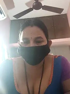 lalitha225 online show from December 24, 5:49 am