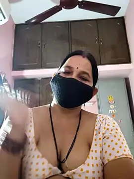 lalitha225 online show from December 27, 8:13 am