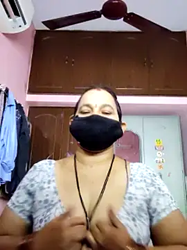 lalitha225 online show from January 3, 4:55 am