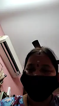 lalitha225 online show from January 28, 4:29 am