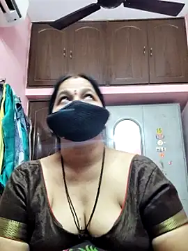 lalitha225 online show from January 29, 8:51 am