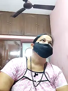 lalitha225 online show from February 1, 9:32 am