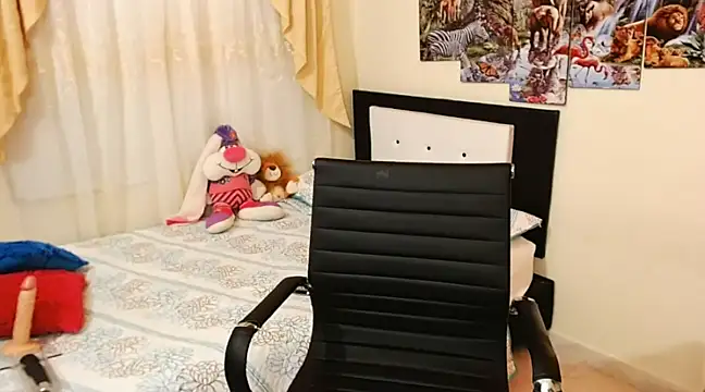 Snapshot of saksa chatting on March 8, 10:34 pm saksa online show from March 8, 10:34 pm