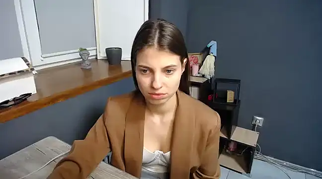 felicity gold online show from March 21, 10:39 am