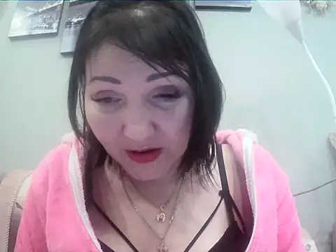 Snapshot of ClaireSunset chatting on December 22, 7:42 pm ClaireSunset online show from December 22, 7:42 pm