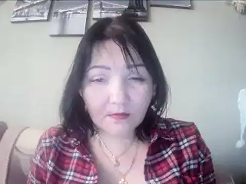 Snapshot of ClaireSunset chatting on March 6, 3:56 pm ClaireSunset online show from March 6, 3:56 pm