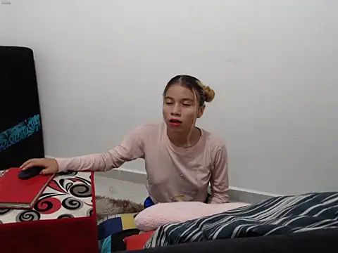 Naomi991 online show from January 31, 9:59 pm