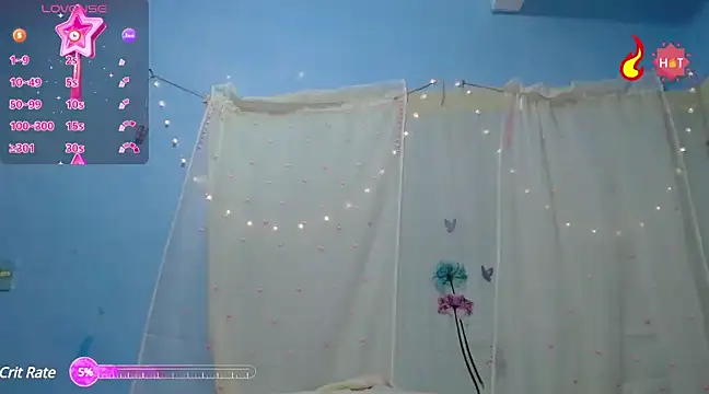 Snapshot of evaluna_horny_ chatting on December 2, 2:42 am evaluna horny  online show from December 2, 2:42 am