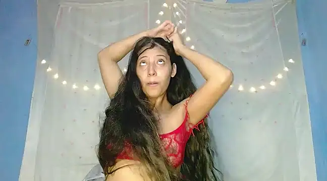 Snapshot of evaluna_horny_ chatting on December 22, 2:39 am evaluna horny  online show from December 22, 2:39 am