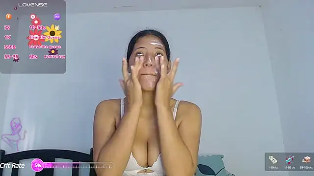 Snapshot of evaluna_horny_ chatting on March 4, 1:06 pm evaluna horny  online show from March 4, 1:06 pm