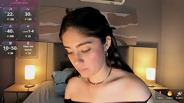 Snapshot of Belliinda_21 chatting on January 19, 1:00 am Belliinda 21 online show from January 19, 1:00 am