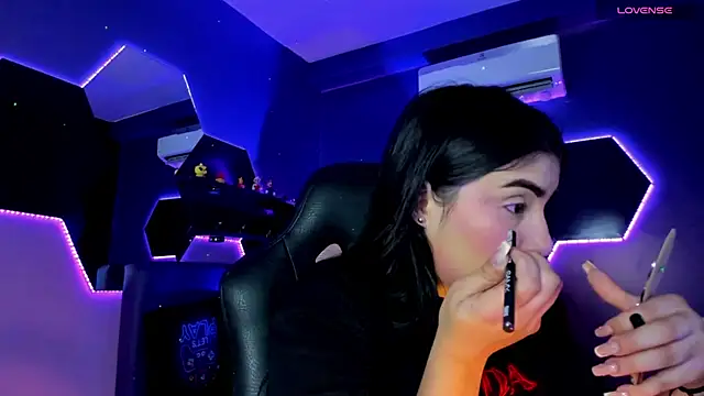 Belliinda 21 online show from November 29, 6:44 pm