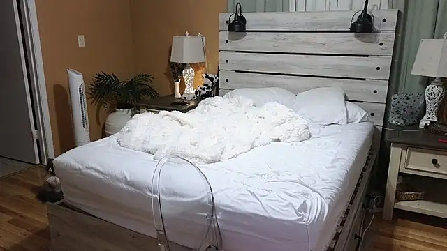 TexasTattooedHouseWife online show from December 23, 3:04 am