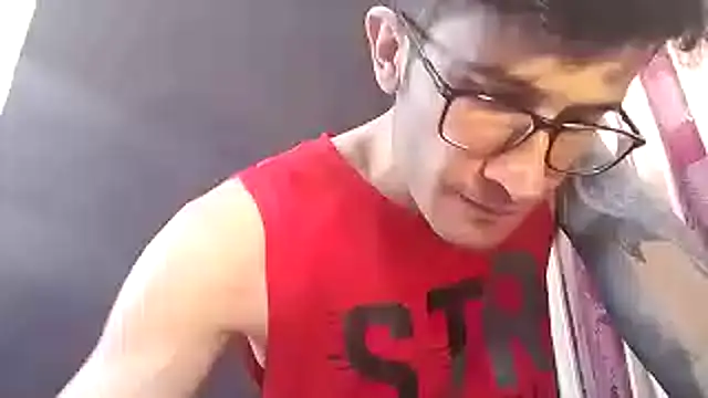 Snapshot of Loggan_donnelly chatting on November 30, 6:34 pm Loggan donnelly online show from November 30, 6:34 pm