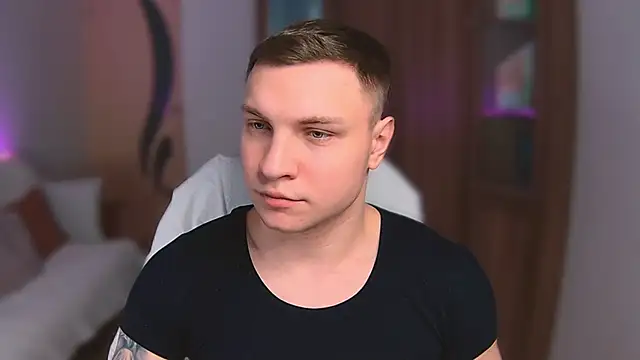 handsome guy01 online show from March 8, 12:55 am