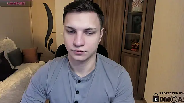 handsome guy01 online show from November 24, 8:25 am