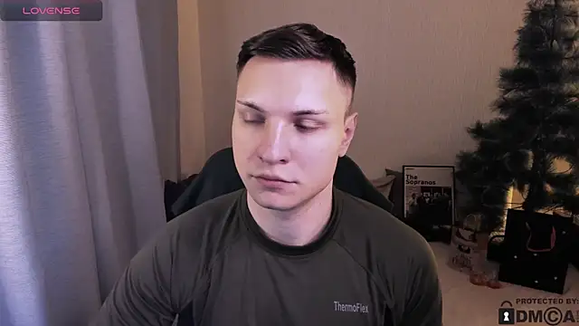 handsome guy01 online show from January 8, 12:57 am