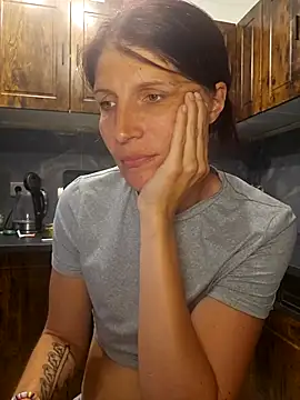 Lenchen  online show from April 12, 7:41 pm