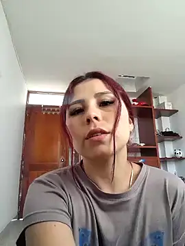 Salome  Fernandez online show from December 7, 3:52 pm