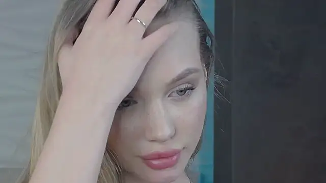 ViolaFlirt online show from February 15, 7:27 am