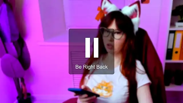 Snapshot of CarolGiggly chatting on September 23, 6:00 pm CarolGiggly online show from September 23, 6:00 pm