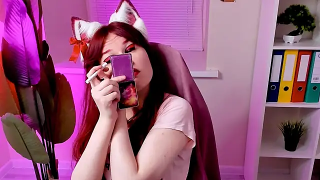 Snapshot of CarolGiggly chatting on November 2, 11:56 am CarolGiggly online show from November 2, 11:56 am