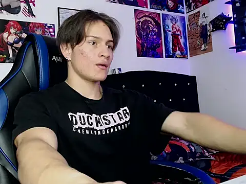 sr jaeger online show from December 9, 8:23 pm