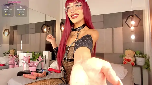 BritannyClaire online show from October 8, 11:19 am