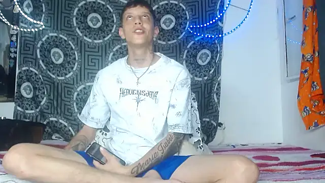 Snapshot of Adam_hard_ chatting on December 16, 12:26 am Adam hard online show from December 16, 12:26 am