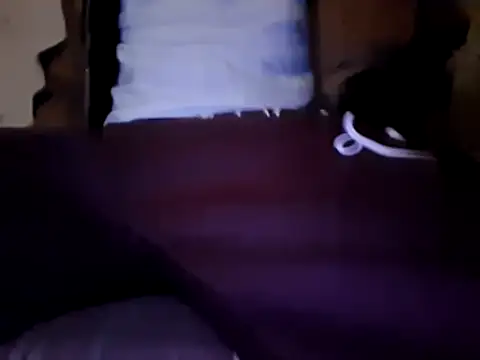 Snapshot of Cantufamily1979 chatting on November 1, 11:01 am Cantufamily1979 online show from November 1, 11:01 am