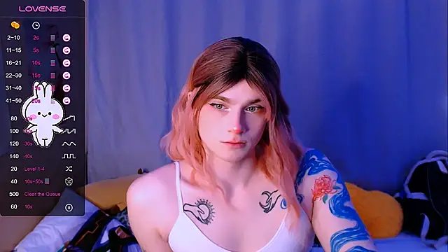 Alice Hells online show from November 2, 5:32 am