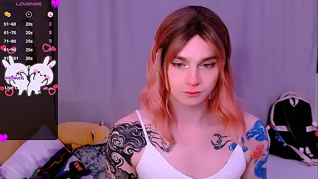 Snapshot of Alice_Hells chatting on April 22, 5:14 pm Alice Hells online show from April 22, 5:14 pm