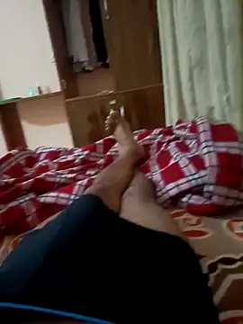 RRahullove69 online show from October 13, 3:56 pm