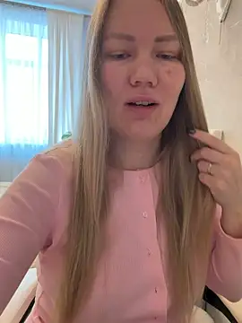 LianaCruz   online show from April 10, 4:39 am