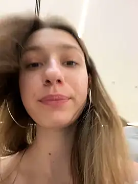 Lia  Love online show from January 10, 12:26 pm