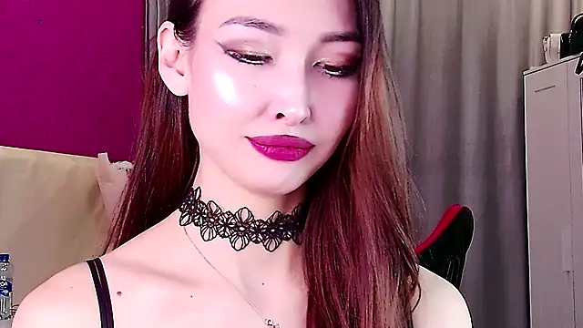 honey yani online show from December 26, 3:42 pm