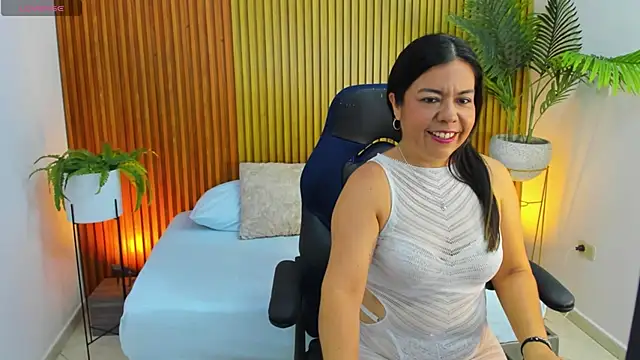 Snapshot of nahia_13 chatting on September 12, 12:05 pm nahia 13 online show from September 12, 12:05 pm