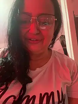 GiaNahomi online show from March 16, 1:49 pm