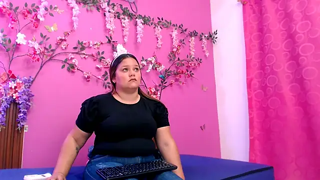 analdeepalejandra18 online show from February 16, 7:10 pm