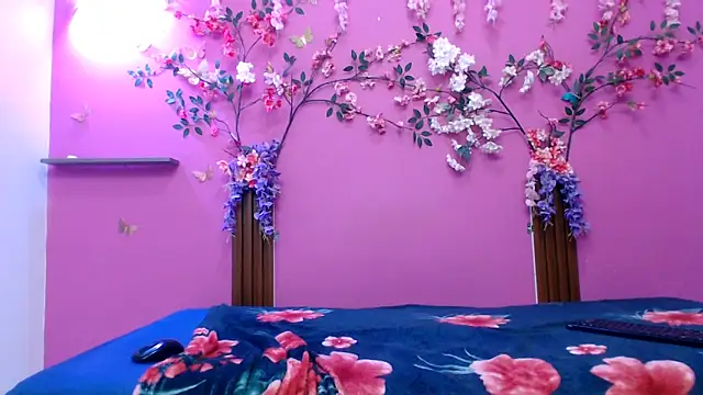 analdeepalejandra18 online show from March 2, 7:21 pm