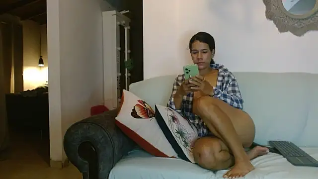 Vanessa Aniston online show from April 10, 12:16 am