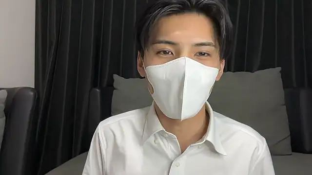 Snapshot of Lio_kun chatting on April 23, 1:13 pm Lio kun online show from April 23, 1:13 pm
