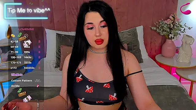 Snapshot of Mayzzie chatting on October 19, 7:47 pm Mayzzie online show from October 19, 7:47 pm