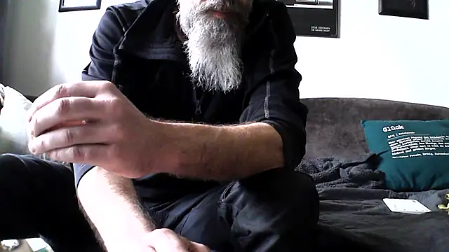 Snapshot of Kingsscepter chatting on January 23, 11:48 am Kingsscepter online show from January 23, 11:48 am